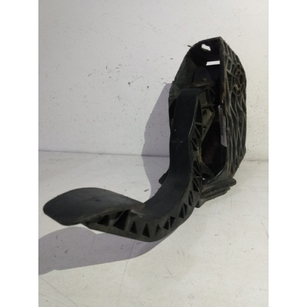 Pedal Embreagem Voyage 86