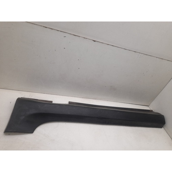 Moldura Spoiler Lateral Lado Direito Peugeot 206 207 2010 
