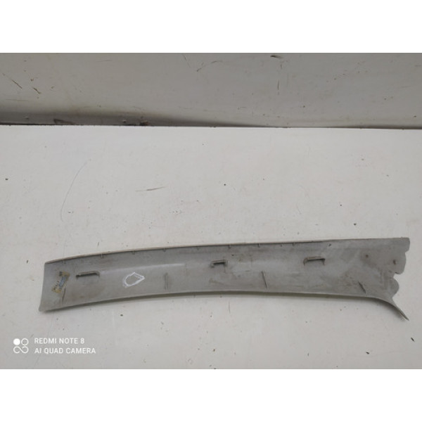 Moldura Coluna Direito Parabrisa Fiat Palio 2013