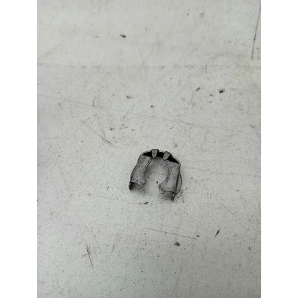 Presilha Bico Injetor Chevrolet Onix Prisma 2013 2019