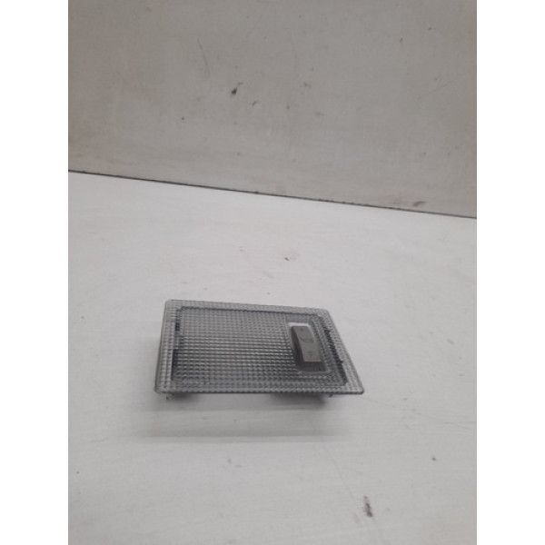 Luz De Teto Cortesia Chevrolet Onix 2019 