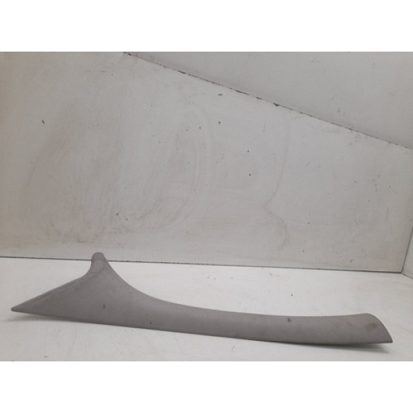 Moldura Coluna Parabrisa Lado Esquerdo Chevrolet Corsa 2008