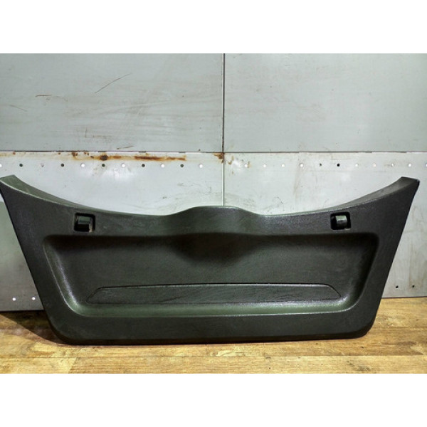 Acabamento Tampa Traseira Chevrolet Onix 2019 52139860