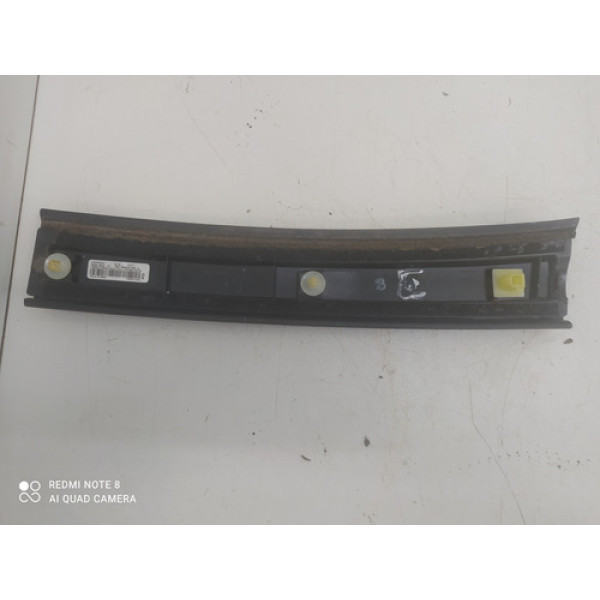 Lanterna Meio Tampa Traseira L/esquerdo Nissan Kicks 22-23