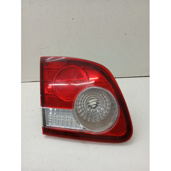 Lanterna Tampa Esquerda Chevrolet Corsa Classic 2011 Avaria