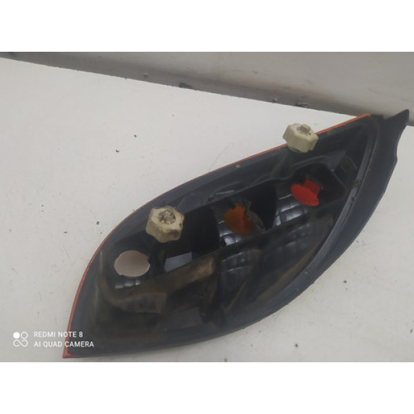 Lanterna Lado Direito Chevrolet Celta 2001 A 2006