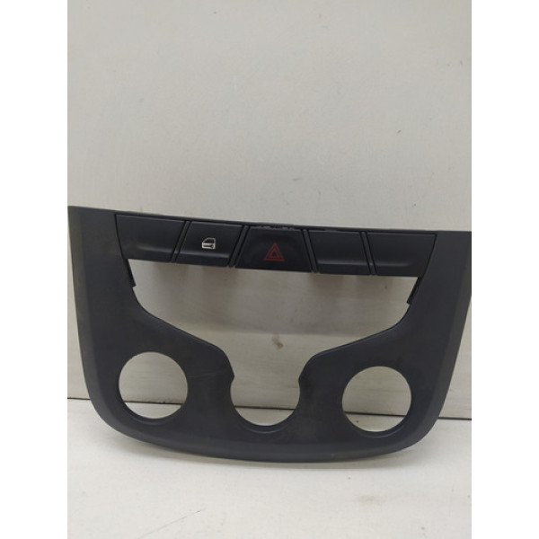 Moldura Comando Chevrolet Agile 2017 94744786