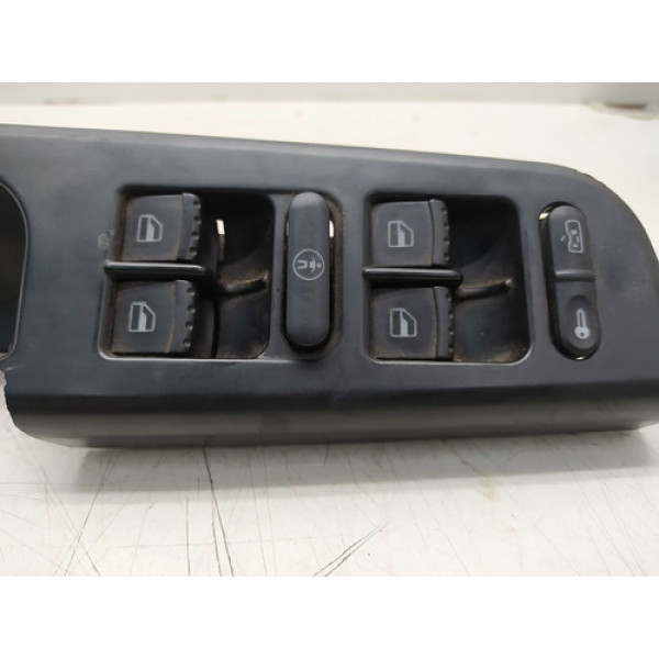 Moldura Com Botão Elétrico Golf Lado Esquerdo Um J4959857