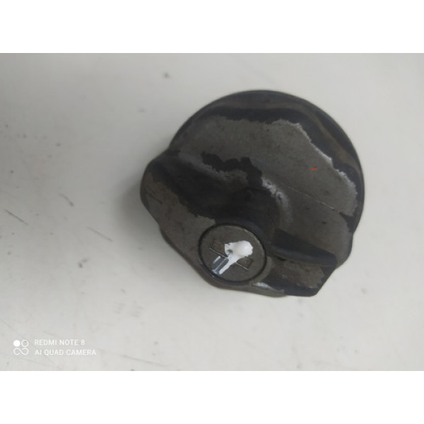 Tampa  Tanque Combustível Fiat Palio 2013                