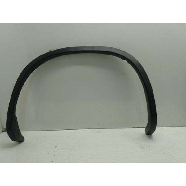 Moldura Paralama Fiat Strada Com Detalhe