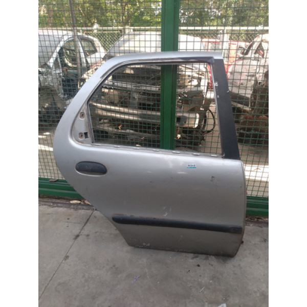 Porta Traseira Direita Fiat Palio 1997 Com Detalhe