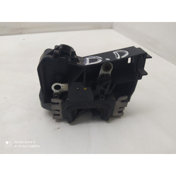 Fechadura Porta Dianteira Direita Corsa 2012 