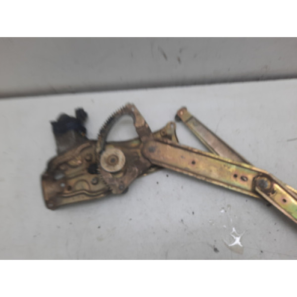 Máquina Vidro Dianteira Direita Chevrolet Kadett 94 93210764