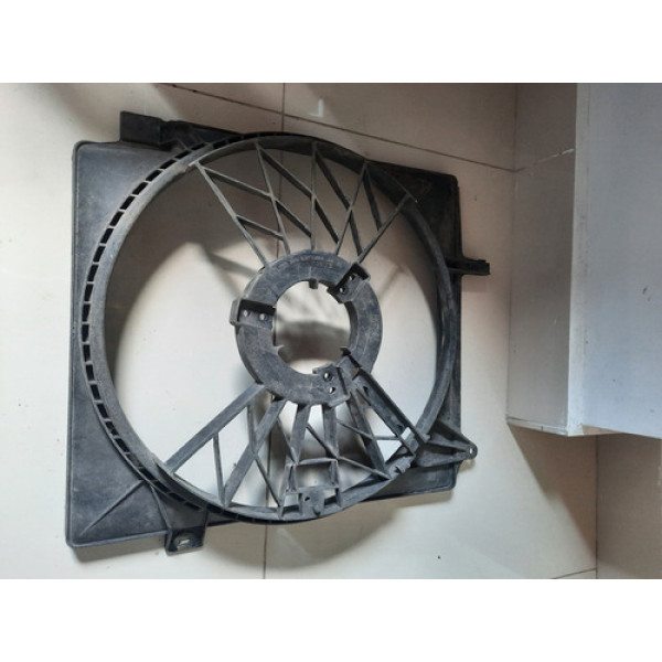 Defletor Ventoinha Chevrolet Kadett 1997 9131451824 Sem Ar