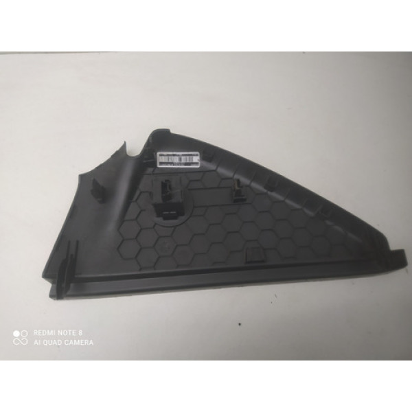 Acabamento Moldura Lateral Direita Chevrolet Onix 2020