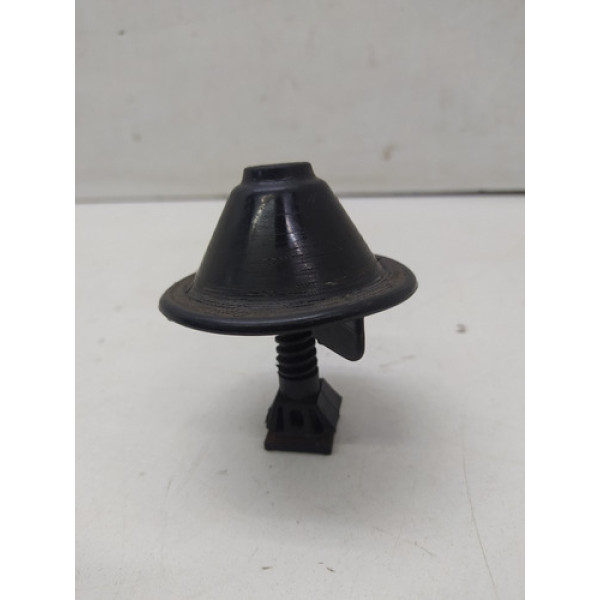 Porca Estepe Fixação Chevrolet Corsa Astra Zafira 1996 2010