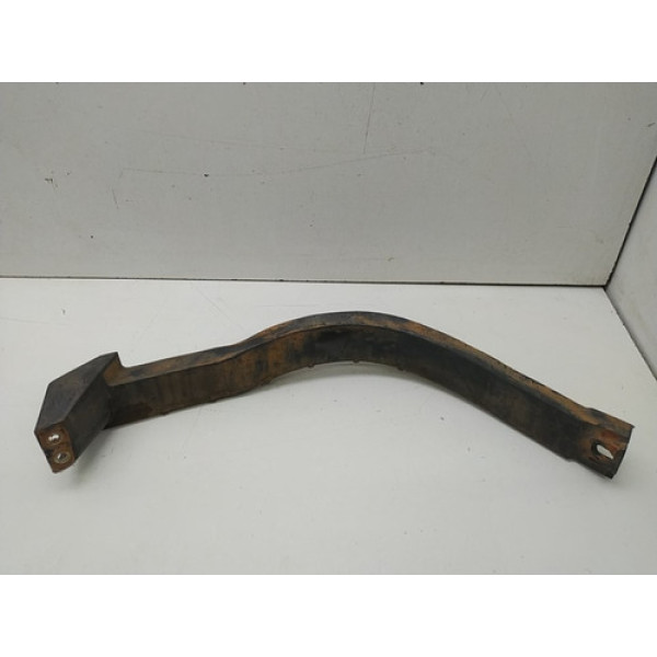 Guia Parachoque Dianteira Esquerda Fiat Palio 2004 2010