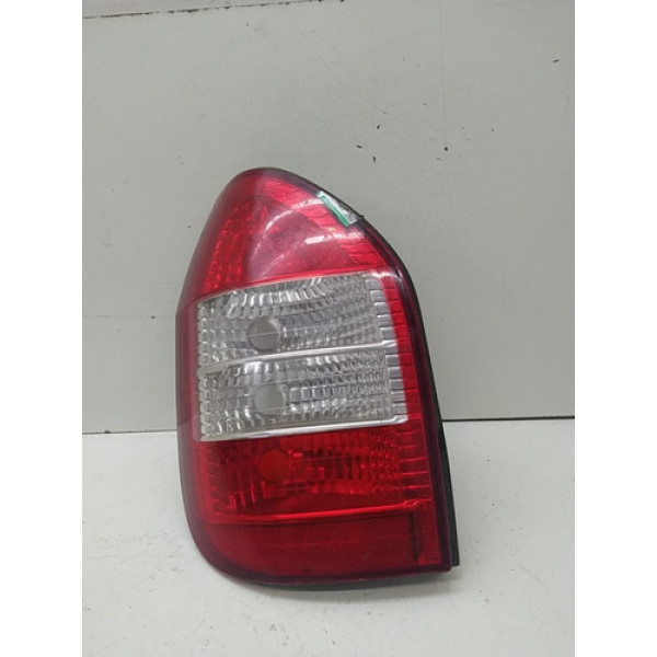 Lanterna Esquerda Chevrolet Zafira 2002 2012 Avaria