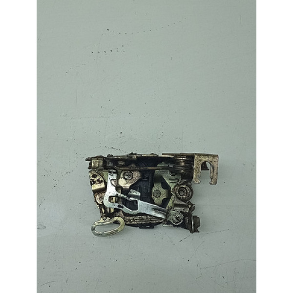 Fechadura Porta Dianteira Esquerda Gm Celta 2004 93261197