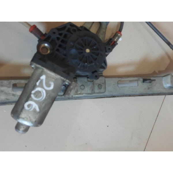 Maquina Vidro Dianteiro Direito Elétrico Peugeot 206 2006