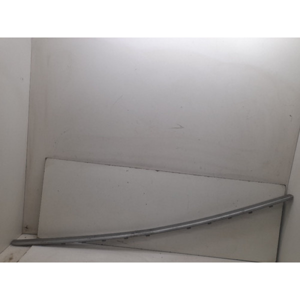 Friso Lateral Lado Esquerdo Renault Sandero 2009 2014 