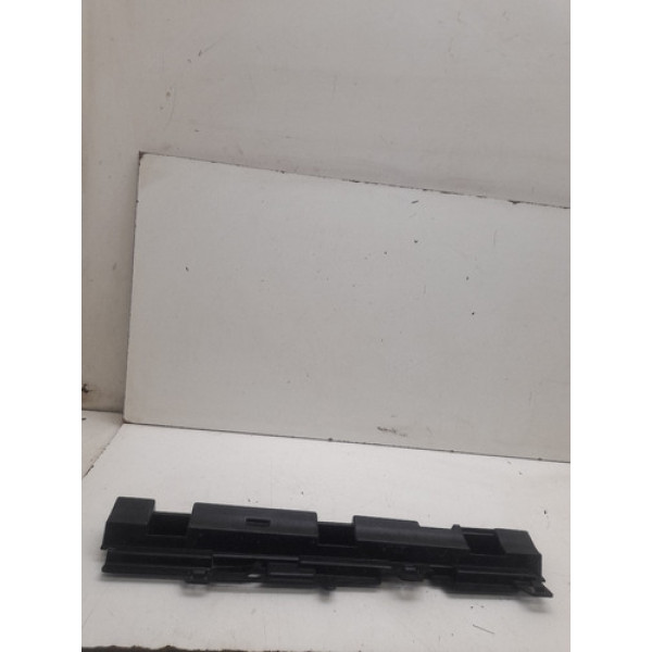 Suporte Guia Spoiler Lado Direito Bmw 320i 328i 2015 