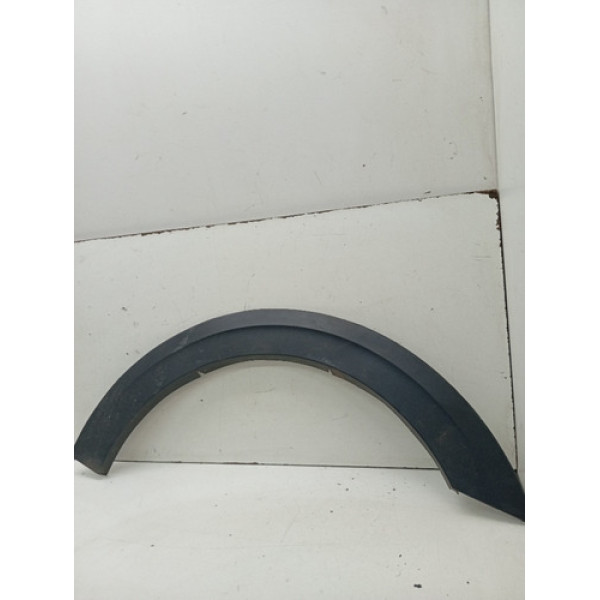 Moldura Paralama Traseiro Esquerda Volkswagen Saveiro 2017