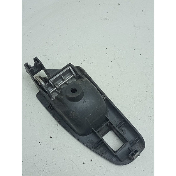 Maçaneta Interna Dianteira Direita Fiat Idea 06/16 