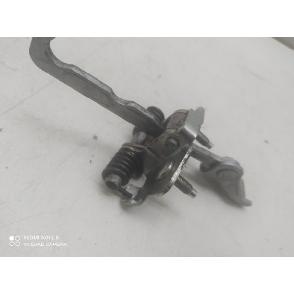 Limitador Porta Dianteira Renault Sandero 2020