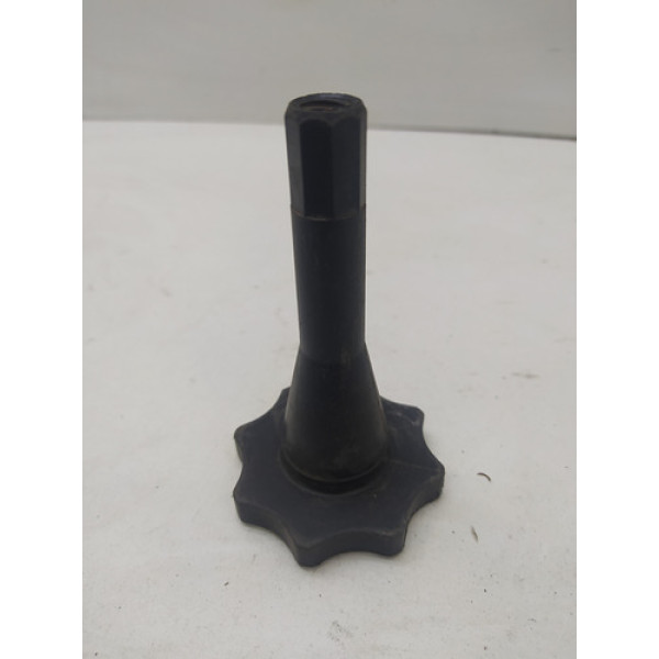 Parafuso Fixação Estepe Renault Logan 2018 7703041034