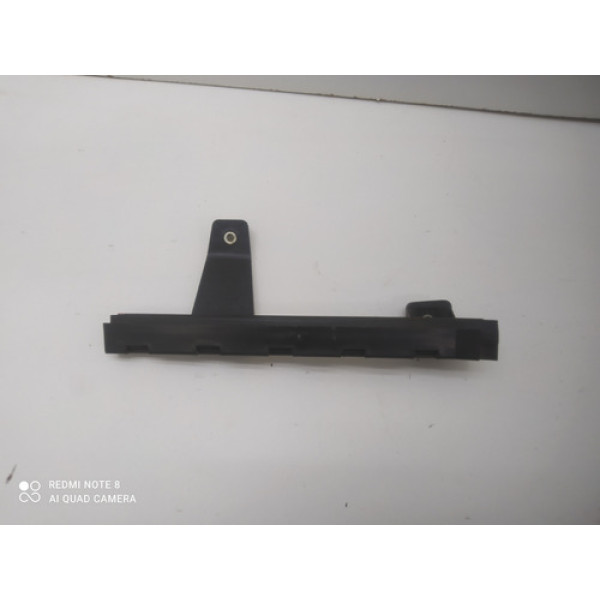 Guia Vidro T.e Fiat Palio Attractive 2013 51849199