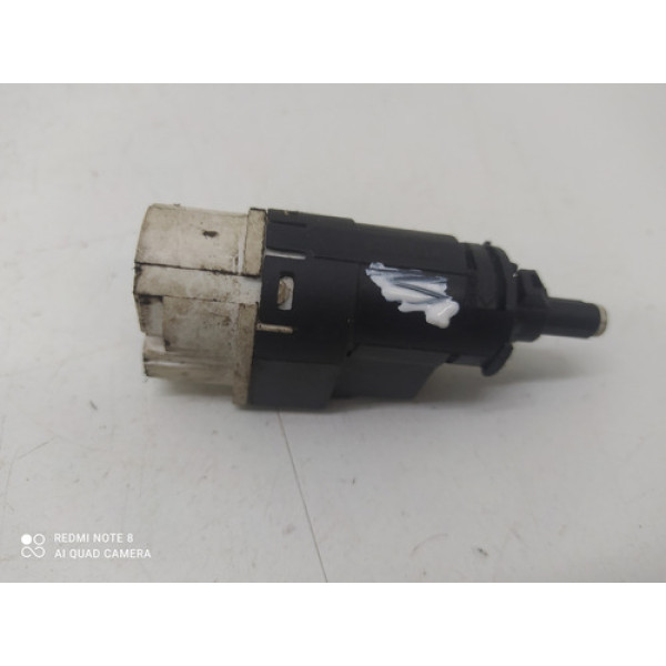Interruptor Pedal Freio Renault Logan 2019