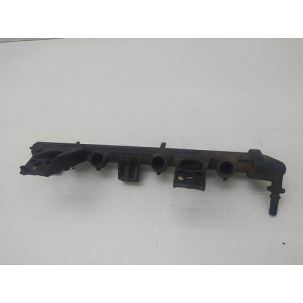 Flauta Bico Renault Sandero 1.0 2008 2014 8200872135