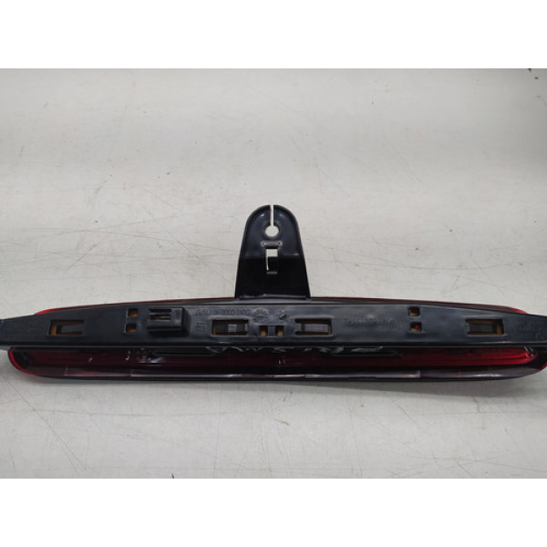 Luz De Freio Traseira Brake 52073582