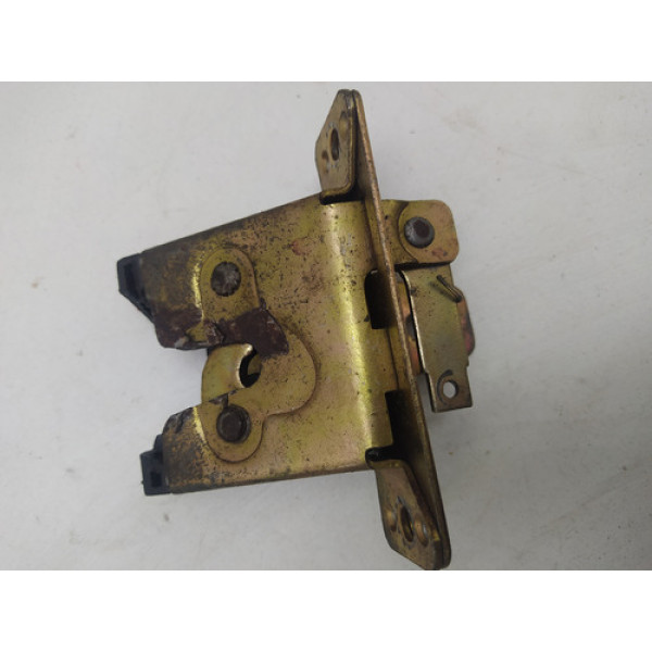 Fechadura Tampa Traseira Chevrolet Blazer 2000 Com Avaria