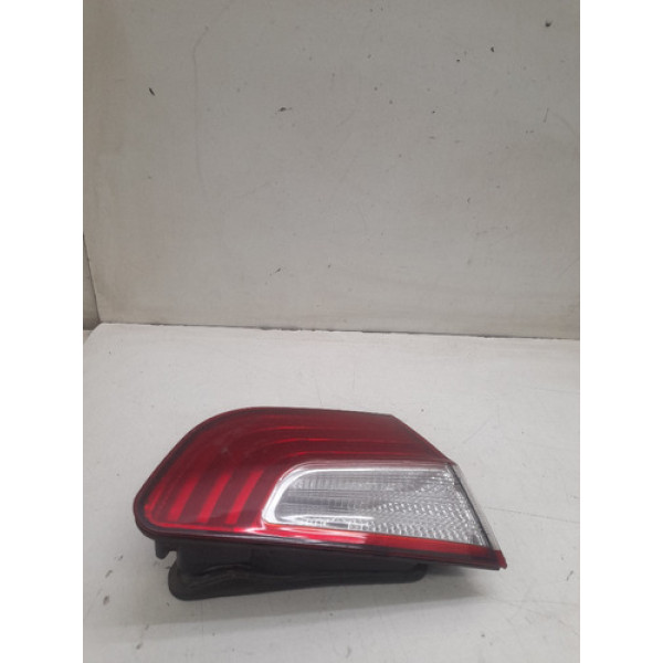 Lanterna Tampa Traseira Lado Esquerdo Fiat Grand Siena 2012