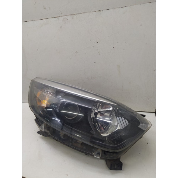 Farol Direito Renault Captur 2019 2020 Avaria 260102366r