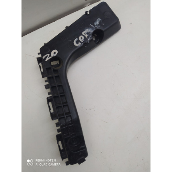 Guia Para-choque Dianteiro Direito Toyota Corolla 15/18