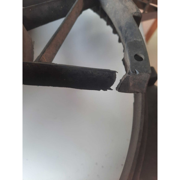 Defletor Ventoinha Volkswagen Gol G3 2009 C/detalhe Sem Ar