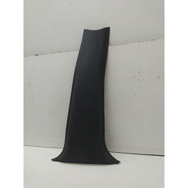 Moldura Coluna Inferior Direita Chevrolet Corsa 2007 Avaria 