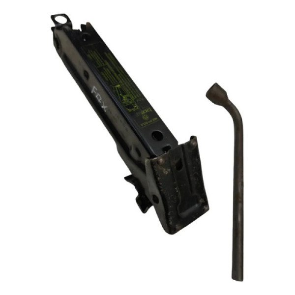 Kit Isopor Macaco Chave Roda Volkswagen Fox