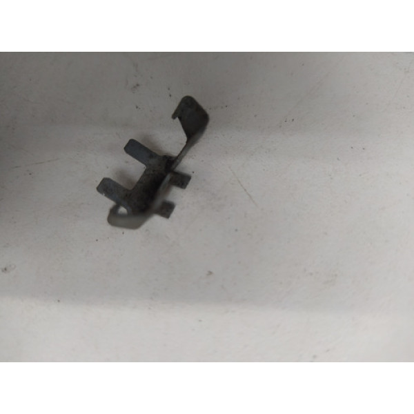 Presilha Trava Bico Injetor Fiat Argo Uno 1.0 3cc 2017