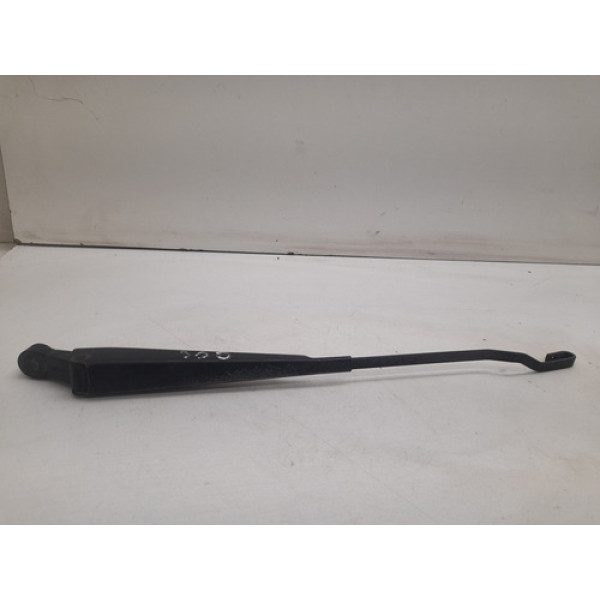 Braço Limpador Lado Direito Volkswagen Gol 1999 2000 Detalhe