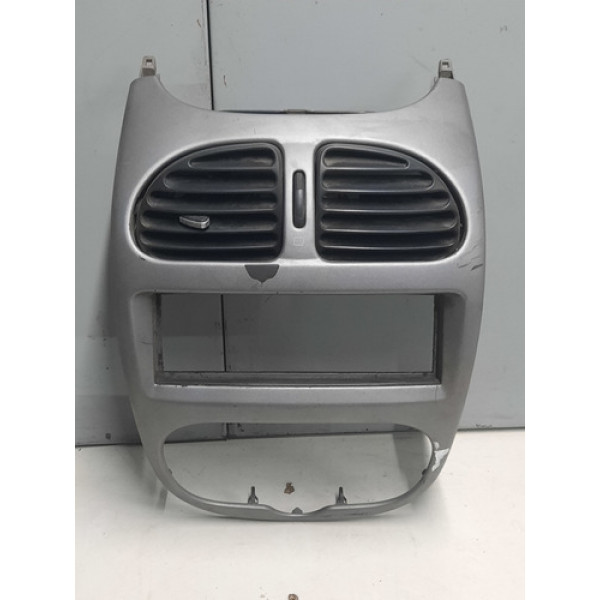Moldura Central Difusor Peugeot 206 2006 Cod 9643007277