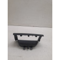 Acabamento Puxador Porta Volkswagen Amarok 2013 Detalhe 