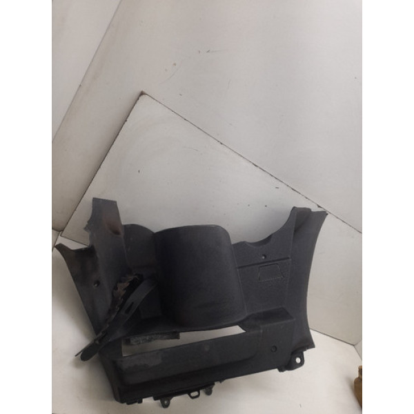 Suporte Tampão Bagagito Lado Direito Chevrolet Corsa 2002 