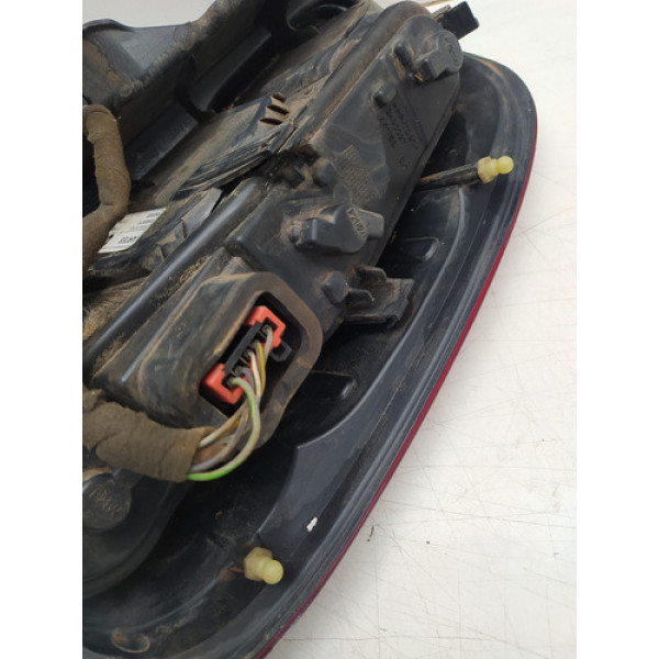 Lanterna Traseira Esquerda Fiat Uno