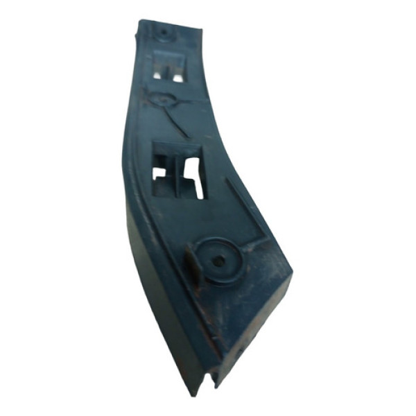 Guia Parachoque Dianteiro Esquerdo Volkswagen Polo 2002 2009