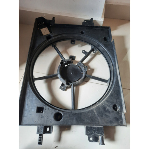 Defletor Ventoinha Renault Sandero 2017 214817904r