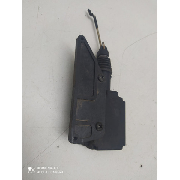 Trava Elétrica Porta Malas Chevrolet Corsa Lado Direito 